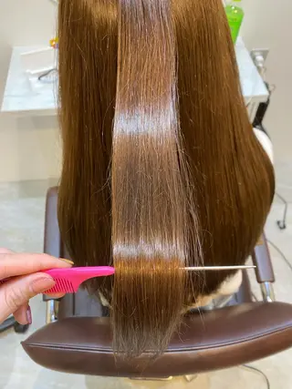 ロング 【髪質改善 艶髪】 布川 莉穂のヘアスタイル