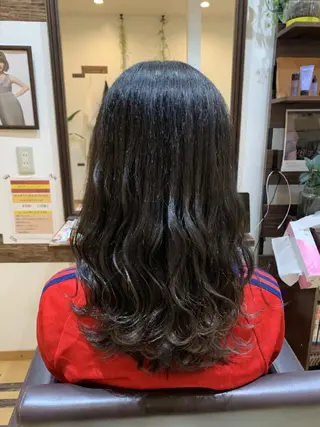 ロング カラー サトウ シューイチのヘアスタイル