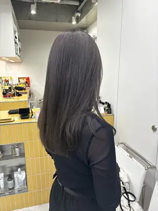 セミロング カラー 榊琴帆/美容師兼 アイブロウリストの眉毛・アイブロウイメージ