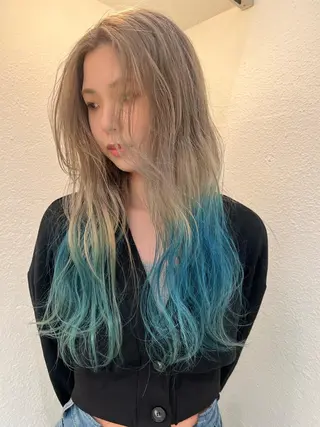 ロング カラー ブリーチカラー🎀 韓国風/寺門美優のヘアスタイル