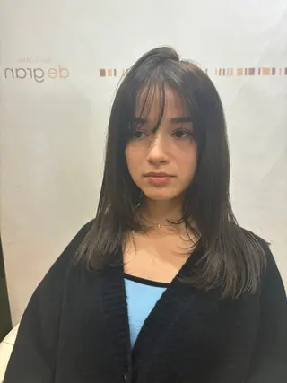 セミロング カラー 山田 晃輔のヘアスタイル