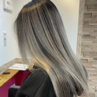 ロング カラー ヘアカラー&縮毛矯正 STAR☆RIVERのヘアスタイル