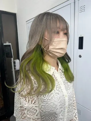 ミディアム カラー Yui. レイヤー/パーマのヘアスタイル