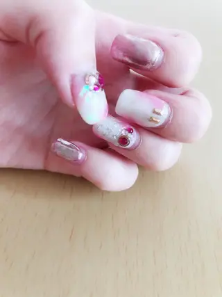 ネイル Atelier Peniculusのネイルデザイン