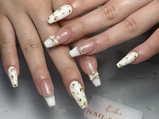 ネイル 💕鈴木ユリ パラジェル/オフ無料のネイルデザイン