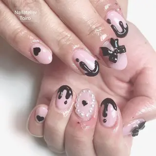 ミディアム ☺︎山部 志麻☺︎のネイルデザイン