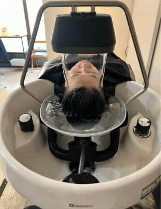 shelf所属・小泉 亮人のヘアスタイル