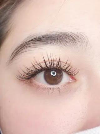 マツエク・マツパ ReBORN eyelash所属・ReBORN eye kanaのマツエク・マツパデザイン