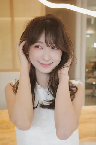 ミディアム La Bonheur hair reve 池袋西口所属・コテ巻き風パーマ /志村大成のヘアスタイル