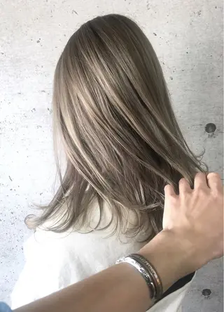 カラー カットモデル✂︎ 光翼のヘアスタイル