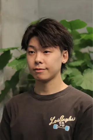 ショート パーマ メンズ 山口 陽平のヘアスタイル