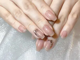 ネイル パラジェル認定サロン　ネイルケア&スパ　Lovin所属・Lovin _ryukaのネイルデザイン