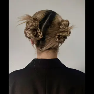 ロング 彩名/透明感カラー/ レイヤーカットのヘアスタイル
