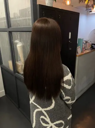 ロング カリン/ カット・ブリーチのヘアスタイル