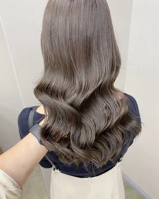 セミロング カラー 赤味消し美容師✄﻿ 🍀ヨシノのヘアスタイル