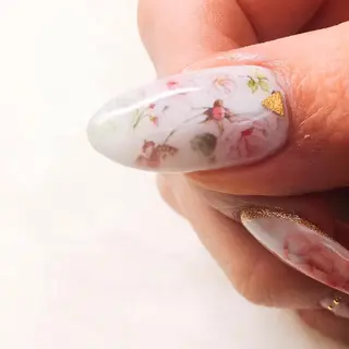 ネイル 坪野 めぐみのネイルデザイン