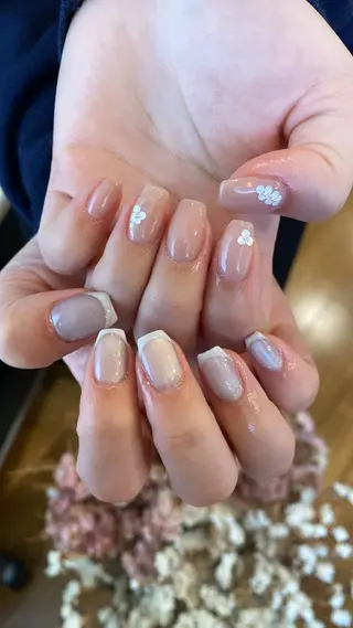 ネイル crystal ⭐︎ colorのネイルデザイン