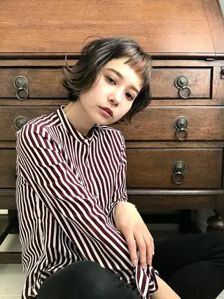 ショート カラー Lafesta HAIR和歌山駅前店のヘアスタイル