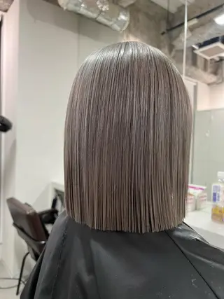 ミディアム カラー ハイトーン&髪質改善 &韓国エクステ🤎のヘアスタイル