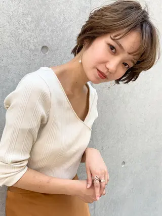 ショート カラー 安達 俊亮のヘアスタイル