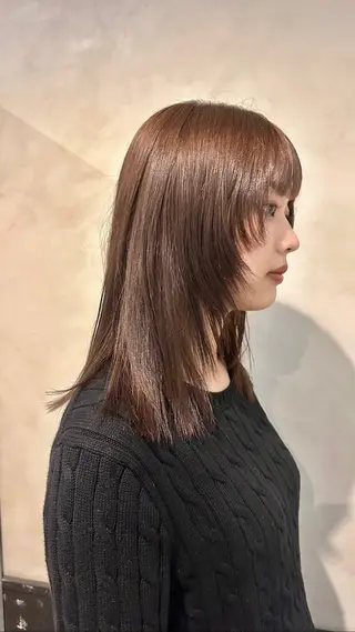 セミロング カラー Yuki☺︎パーマ レイヤーカットのヘアスタイル