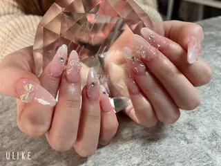 ネイル 佐野 愛美のネイルデザイン