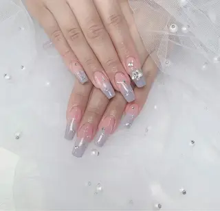 ネイル uu ネイルサロン関内🌼のネイルデザイン