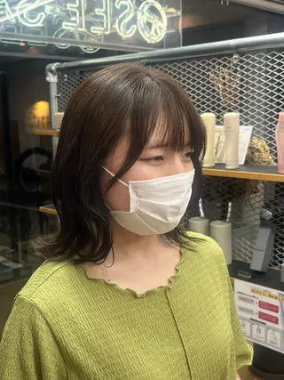 ミディアム SEE-SAW． MANAKAのヘアスタイル