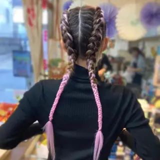 ミディアム 髪に魔法をかける🪄 💖💫編み込みヘアのヘアスタイル