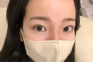 ネイル マツエク・マツパ アイブロウ Nail&eye Belire 新宿のネイルデザイン