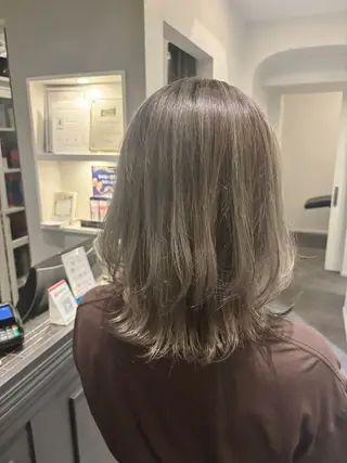 ミディアム カラー 似合わせhair🎀 Manaのヘアスタイル