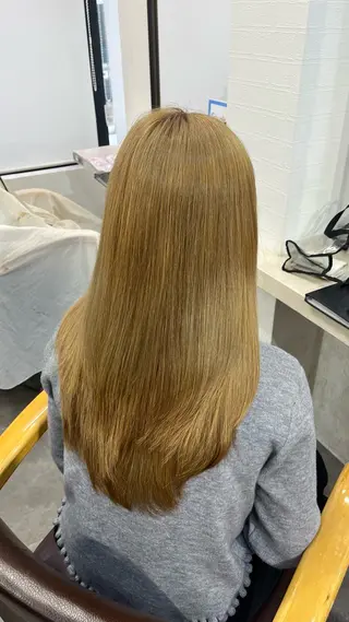 セミロング ⭐️U-topia ⭐️和泉田　りさ⭐️のヘアスタイル