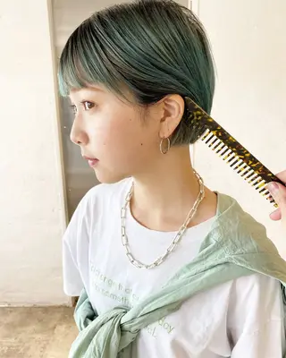 ショート ラベンダーカラー＆ ミルクティー太田のヘアスタイル