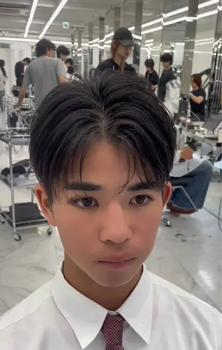 ショート 蛯原 興輝のヘアスタイル