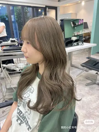 ロング カラー leben serikaのヘアスタイル