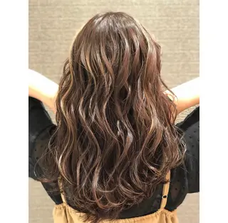 ミディアム カラー アンドウ ユウ/ レイヤーカット/韓国のヘアスタイル