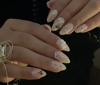 ネイル Pure&Rich Nailのネイルデザイン