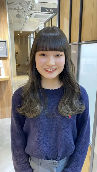 ロング カラー ヘアアレンジ Hatanaka Airiのヘアスタイル