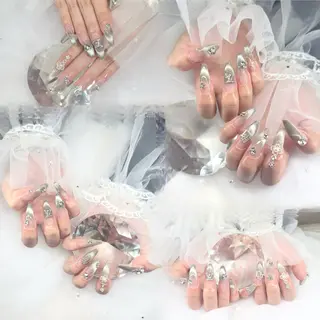 ネイル le'a スタッフのネイルデザイン