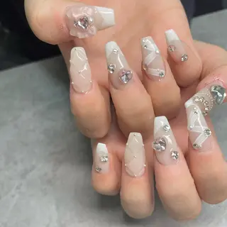 ネイル YUNA FUKUDAのネイルデザイン