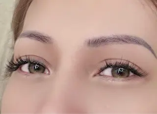 マツエク・マツパ Emiru 🦋のマツエク・マツパデザイン