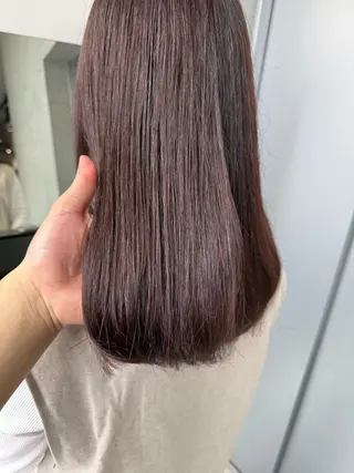 セミロング カラー 【銀座】艶髪/上品な カラー特化/涼/駅近のヘアスタイル