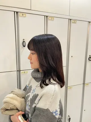 セミロング カラー ICHIRI" 艶カラー/縮毛矯正のヘアスタイル