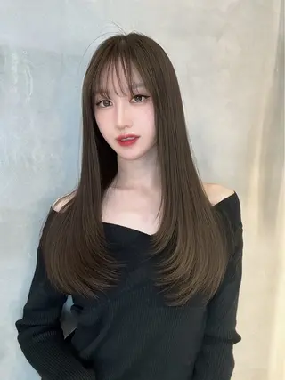 ロング 🌷透明感カラー🌷 内田零菜のヘアスタイル