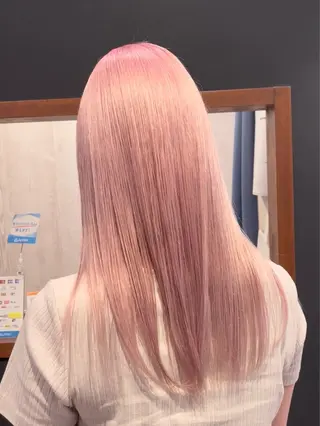 ロング カラー RUNERA TAKAのヘアスタイル
