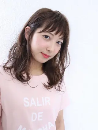 セミロング カラー 統括ディレクター kuriのヘアスタイル