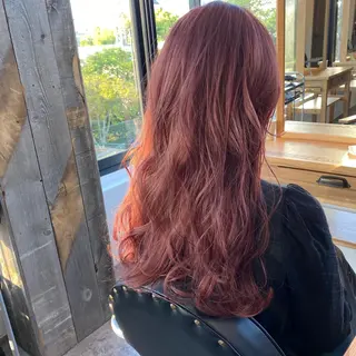 ロング 今井 悠菜のヘアスタイル