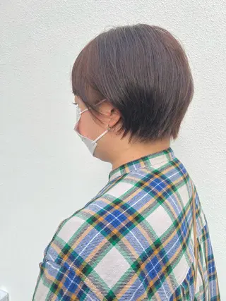 ショート カラー 「sumi」 AMIのヘアスタイル