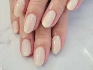 ネイル WHITELY みどりのネイルデザイン