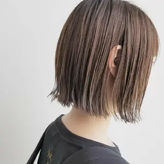 ショート カラー iplus まつげ、眉毛、耳つぼのマツエク・マツパデザイン